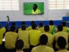 Messi anota dois, bate recorde e quer mais na Copa