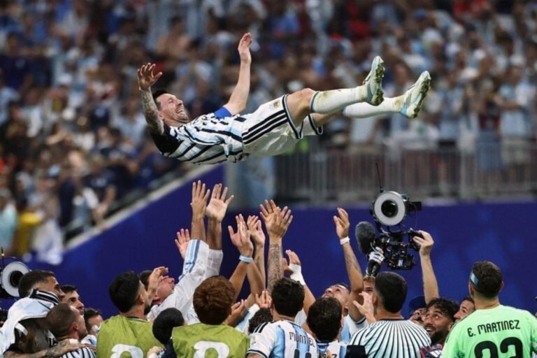 Lionel Messi reclaims the lead in the 2026 World Cup scoring race. Photo: AFP