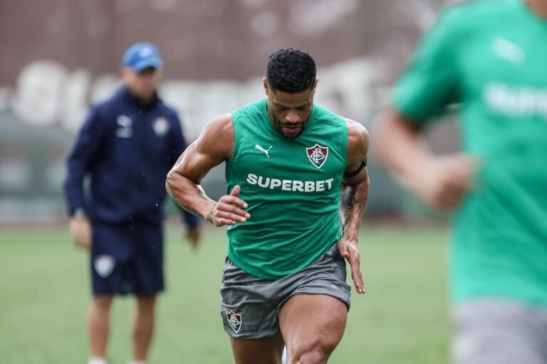 Movimentações do Fluminense: Hulk e Thiago Silva reforçam o elenco durante a Copa