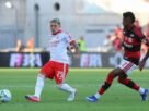 Prestianni's post after the match against Flamengo – Photo: Reproduction/Social Media / Jogada10
