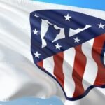 Simeone exalta Julián Alvarez em meio à novela de saída para o Barcelona