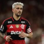 Arrascaeta confirmado no time titular do Flamengo para enfrentar Cruzeiro na Libertadores