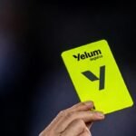 CBF fecha acordo para estampar publicidade em cartões amarelos