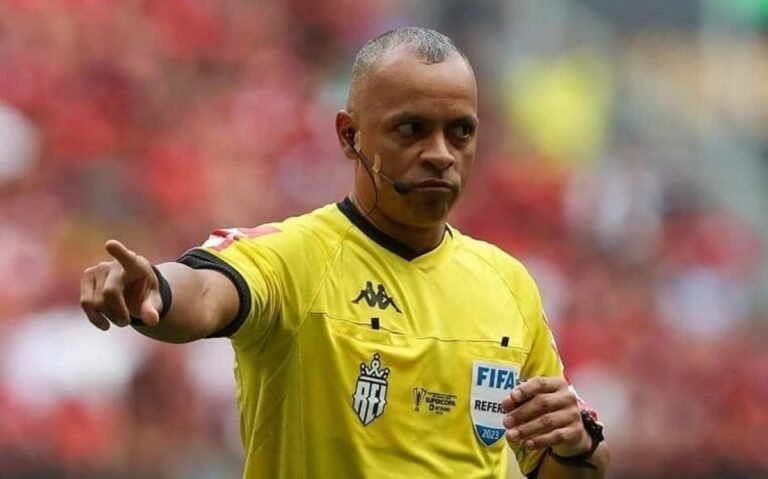 Conmebol anuncia árbitros para jogos decisivos da Libertadores e Sul-Americana