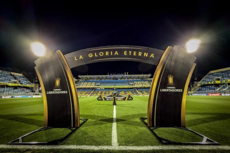Corinthians encara Rosario Central em duelo de ida pelas oitavas da Libertadores