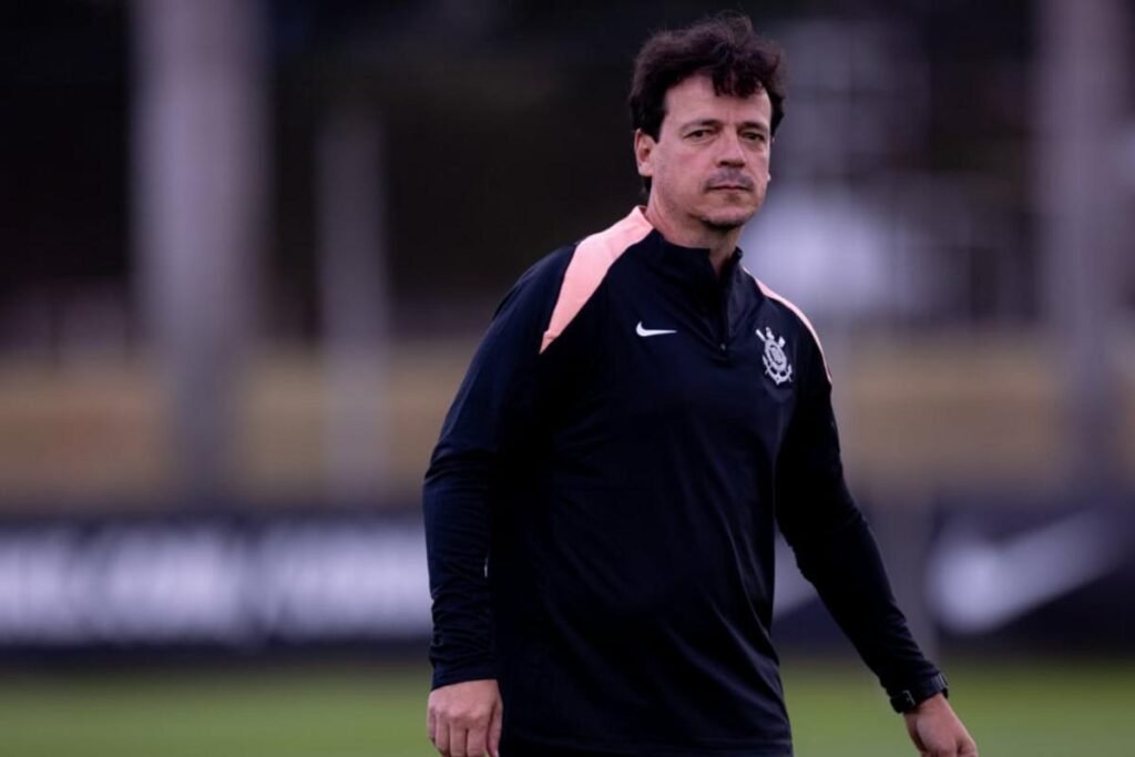 Corinthians poupa titulares para Libertadores; veja o time contra Cruzeiro