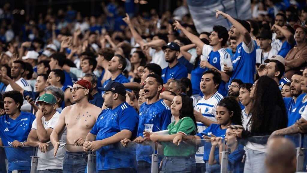 Cruzeiro abre venda de ingressos para Flamengo na Libertadores