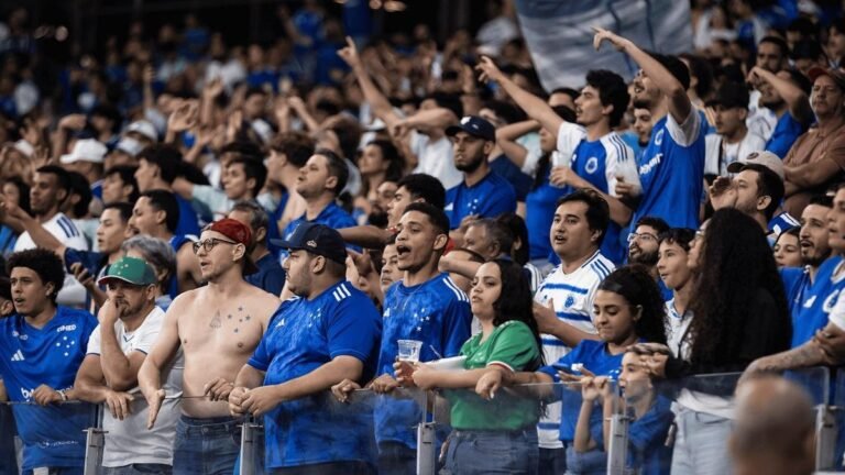 Cruzeiro opens ticket sales for the Libertadores match against Flamengo. Tickets start at R$ 40 for club members. | Photo: Gustavo Aleixo/Cruzeiro