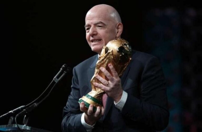 UEFA President Aleksander Ceferin and FIFA President Gianni Infantino. Photo: Stu Forster/Getty Images / Jogada10