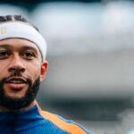 Flamengo descarta contratação de Memphis Depay após saída do Corinthians