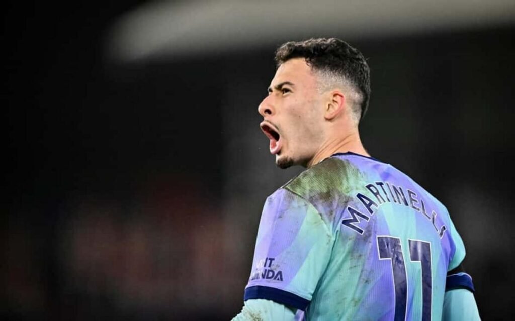Galatasaray oferece R$ 270 milhões por Gabriel Martinelli