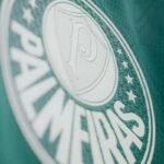 Palmeiras contesta denúncia do STJD contra Mauricio e cobra isonomia em julgamentos
