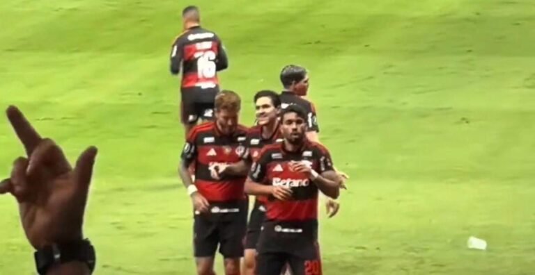 Torcedor do Cruzeiro perde a linha com dancinha de Paquetá e viraliza