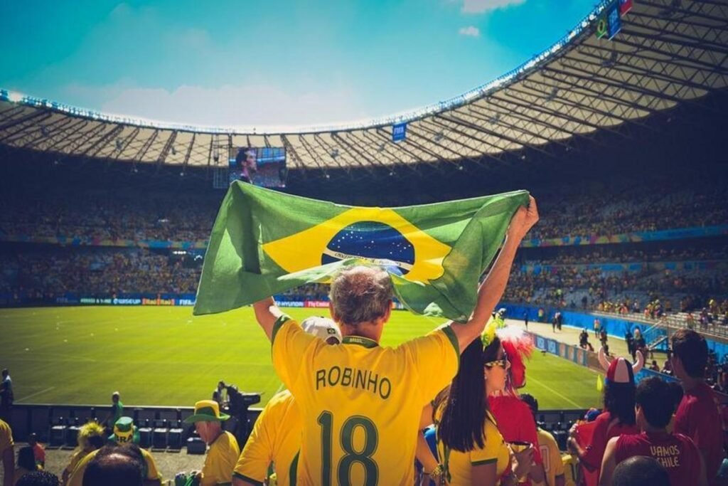 Remo tenta Adrianinho artilheiro do Brusque na Série C